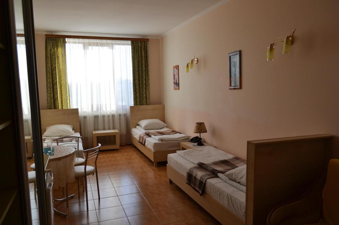 Hotel Aquarius Черноморск Екстериор снимка